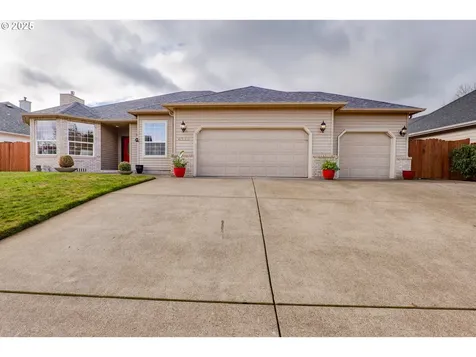 4256 Altura Street Eugene OR 97404