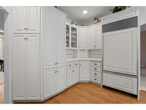 4256 Altura Street Eugene OR 97404