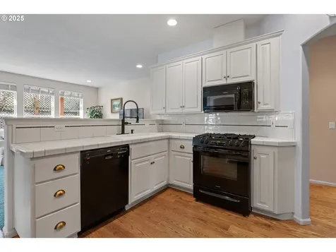 4256 Altura Street Eugene OR 97404