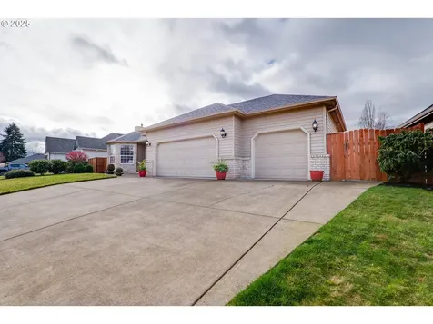 4256 Altura Street Eugene OR 97404