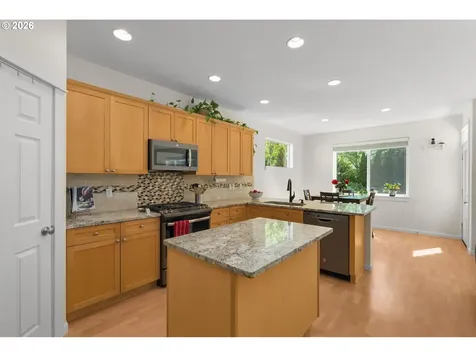 11210 SW 84th Avenue Portland OR 97223