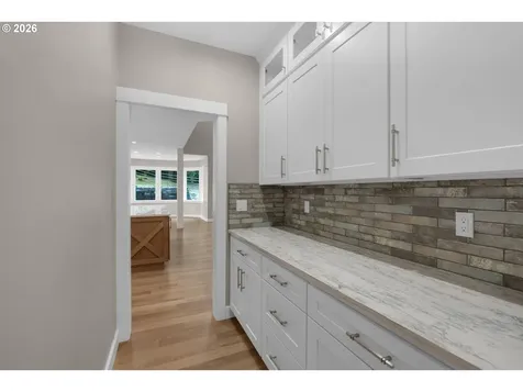 1471 SW Pine Drive Warrenton OR 97146