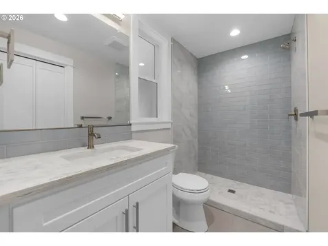 1471 SW Pine Drive Warrenton OR 97146