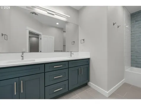 1471 SW Pine Drive Warrenton OR 97146