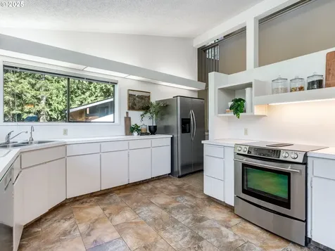 69070 E Fairway Avenue Welches OR 97067