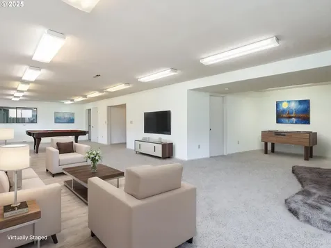 69070 E Fairway Avenue Welches OR 97067