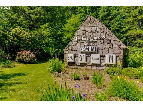 69070 E Fairway Avenue Welches OR 97067