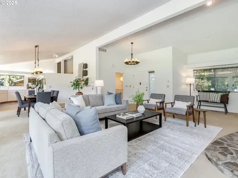 69070 E Fairway Avenue Welches OR 97067