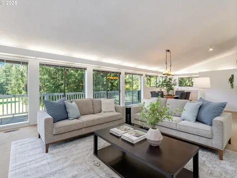 69070 E Fairway Avenue Welches OR 97067