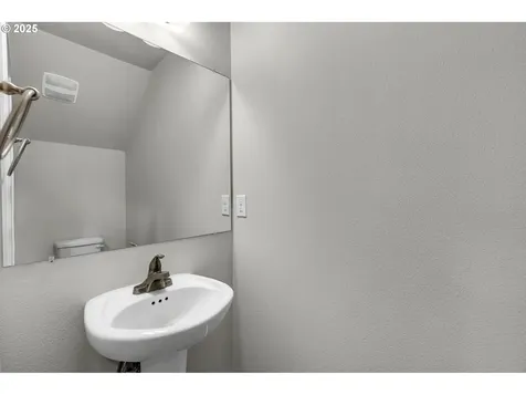 849 NE 109th Court Vancouver WA 98664