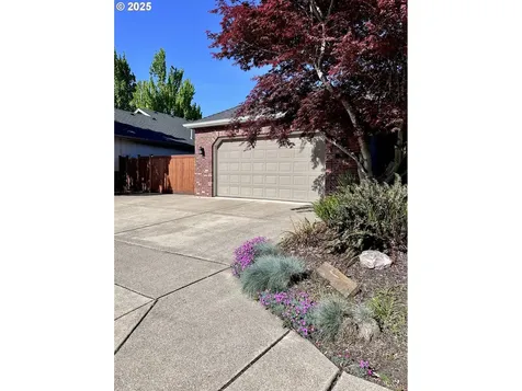 764 Impala Avenue Eugene OR 97404