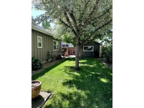 764 Impala Avenue Eugene OR 97404
