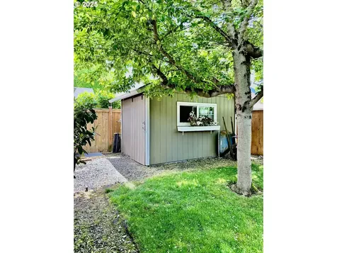 764 Impala Avenue Eugene OR 97404