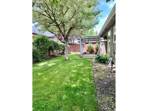 764 Impala Avenue Eugene OR 97404