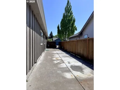 764 Impala Avenue Eugene OR 97404