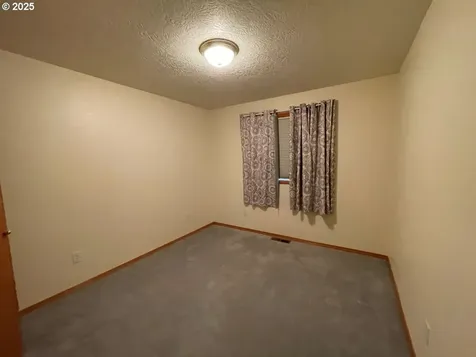 5114 Cherie Court SE Salem OR 97306
