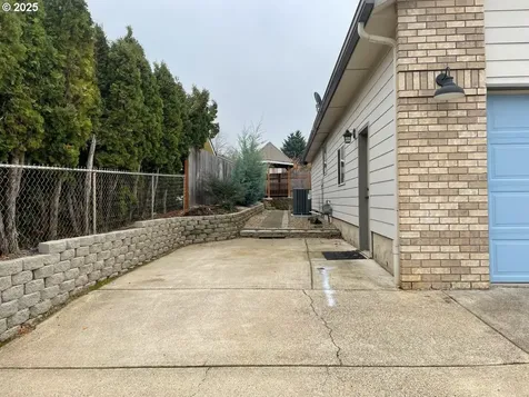 5114 Cherie Court SE Salem OR 97306