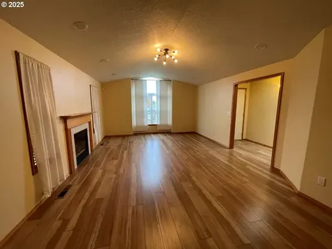 5114 Cherie Court SE Salem OR 97306