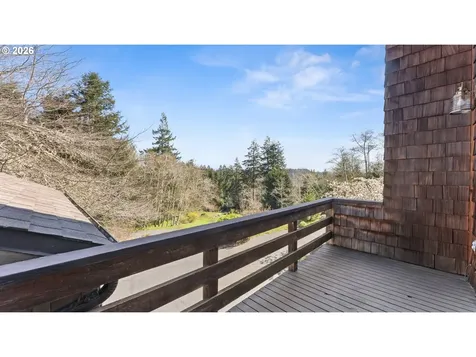 1320 Ingersoll Street Coos Bay OR 97420