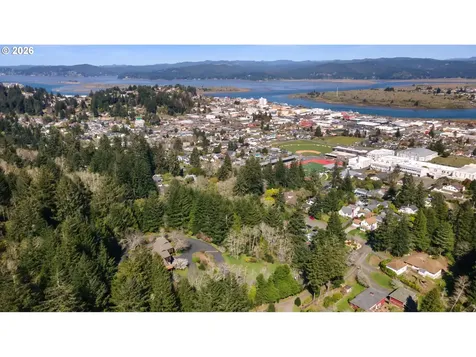 1320 Ingersoll Street Coos Bay OR 97420