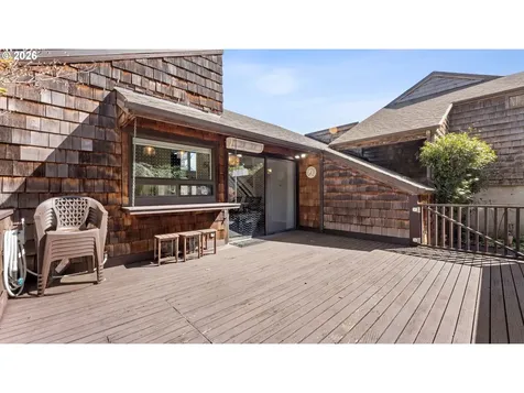1320 Ingersoll Street Coos Bay OR 97420