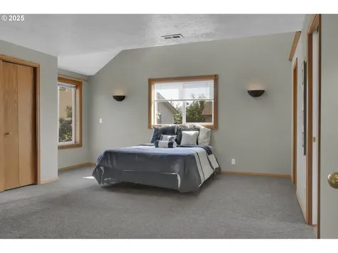 1779 Kings North Street Eugene OR 97401