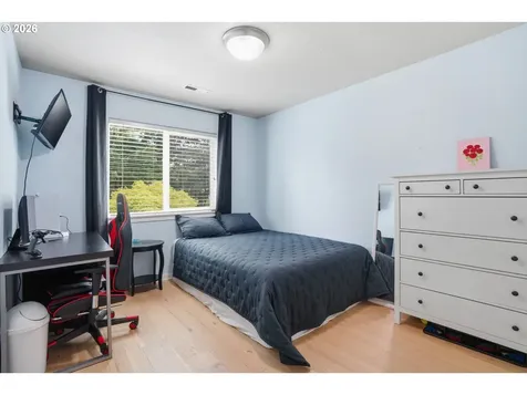 11305 NW 2nd Court Vancouver WA 98685