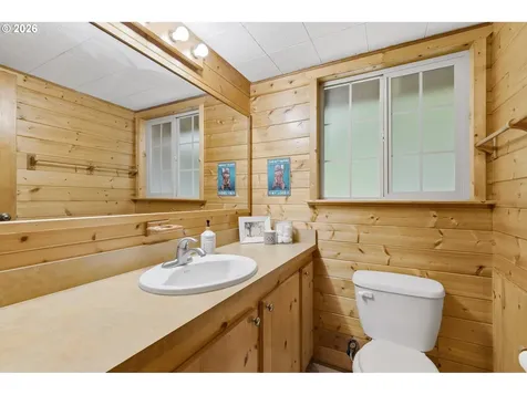 191 Northwoods Cabin Cougar WA 98616