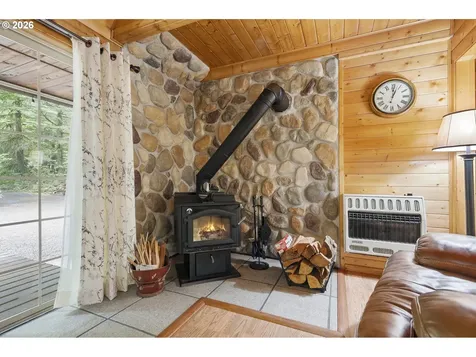 191 Northwoods Cabin Cougar WA 98616