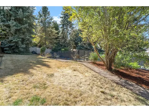 16758 SW Juliann Lane Beaverton OR 97007