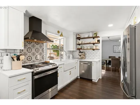 16758 SW Juliann Lane Beaverton OR 97007