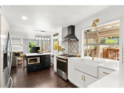 16758 SW Juliann Lane Beaverton OR 97007