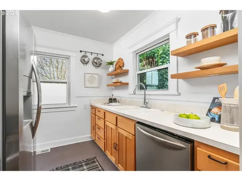 5134 NE 26th Avenue Portland OR 97211