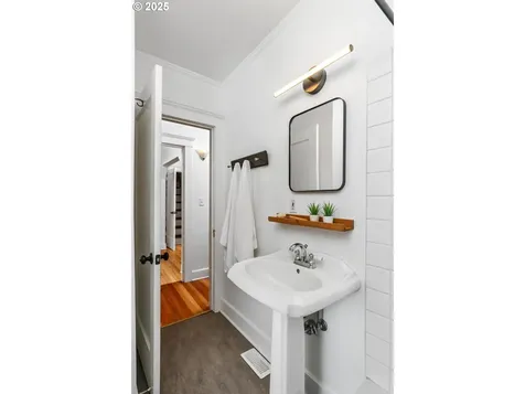 5134 NE 26th Avenue Portland OR 97211