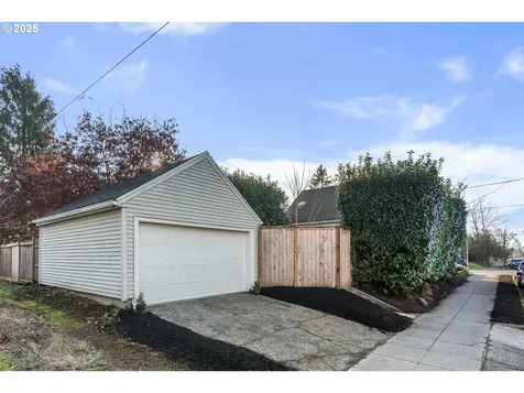 5134 NE 26th Avenue Portland OR 97211