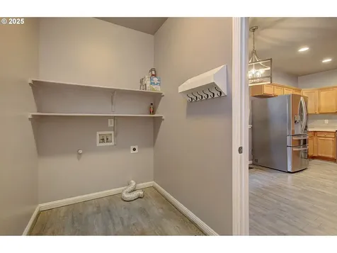 3809 SE 189th Avenue Vancouver WA 98683