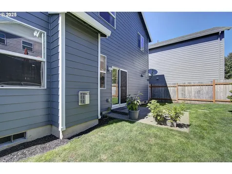 3809 SE 189th Avenue Vancouver WA 98683