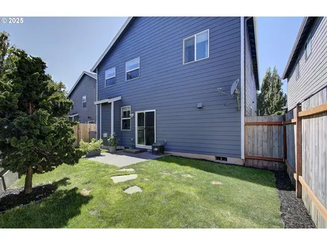 3809 SE 189th Avenue Vancouver WA 98683