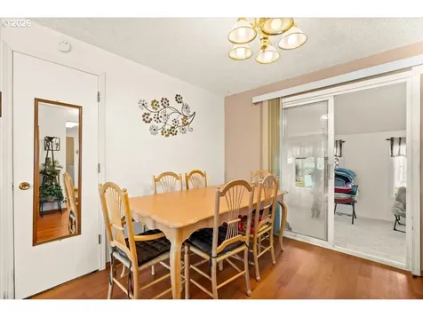 904 S Magnolia Street Cornelius OR 97113