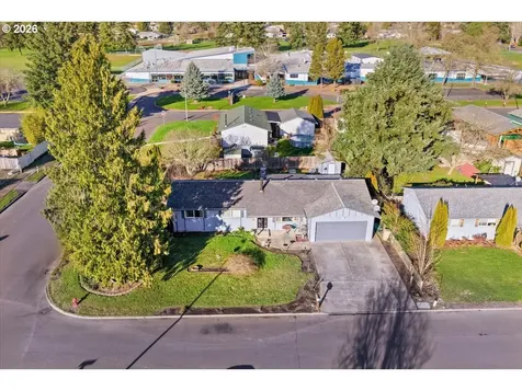 904 S Magnolia Street Cornelius OR 97113