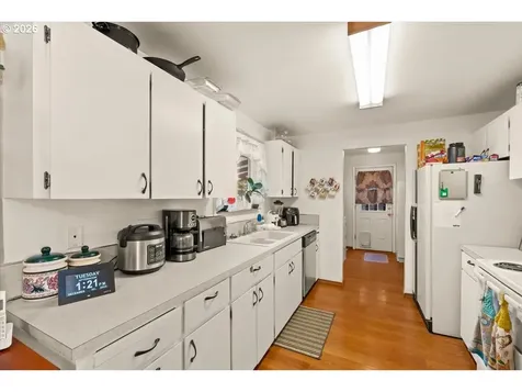 904 S Magnolia Street Cornelius OR 97113