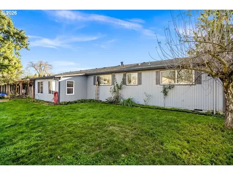904 S Magnolia Street Cornelius OR 97113