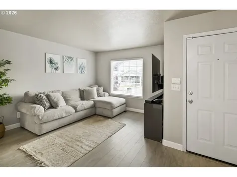 15006 SE Sieben Creek Drive Clackamas OR 97015
