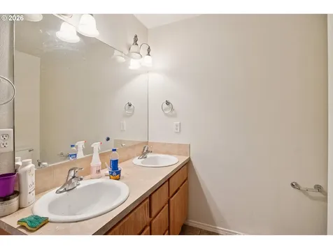 7411 NE 59th Street Vancouver WA 98662