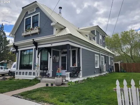 1917 Clifford Street Baker City OR 97814