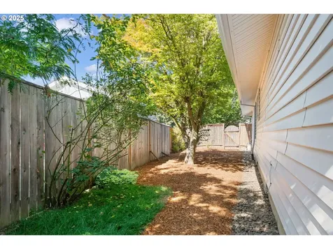 2279 N Kamiakan Drive Cornelius OR 97113