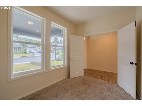 413 Stone Park Kalama WA 98625