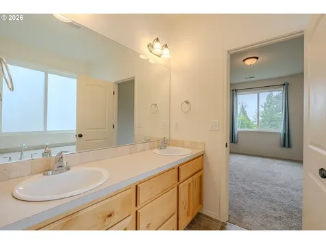413 Stone Park Kalama WA 98625