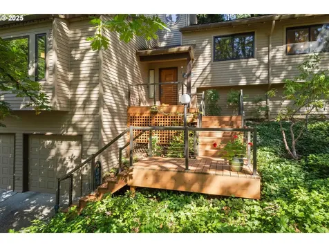 1125 SW Westwood Court Portland OR 97239