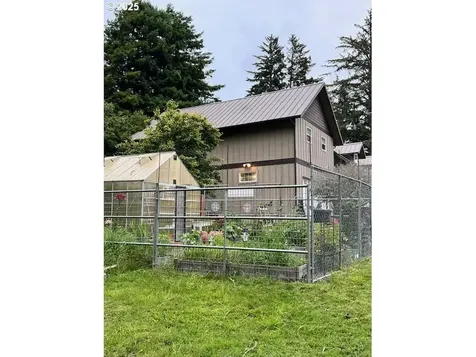 83178 S Pioneer Road Florence OR 97439